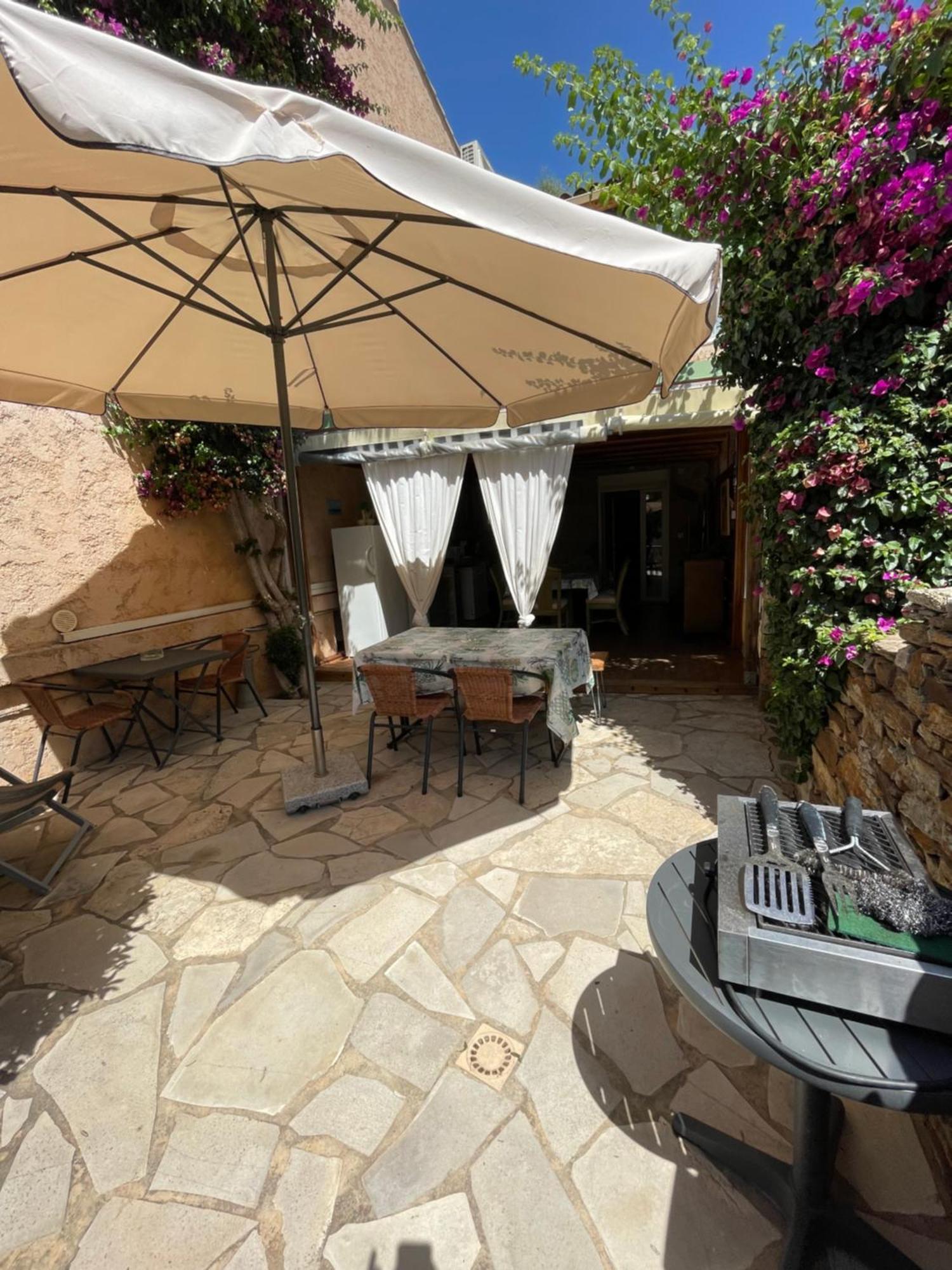Residence Le Golfe Bleu Le Le Rayol-Canadel-sur-Mer Εξωτερικό φωτογραφία